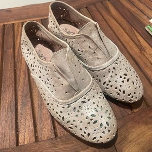 SIXTY SEVEN women’s oxfords. Made in Spain.